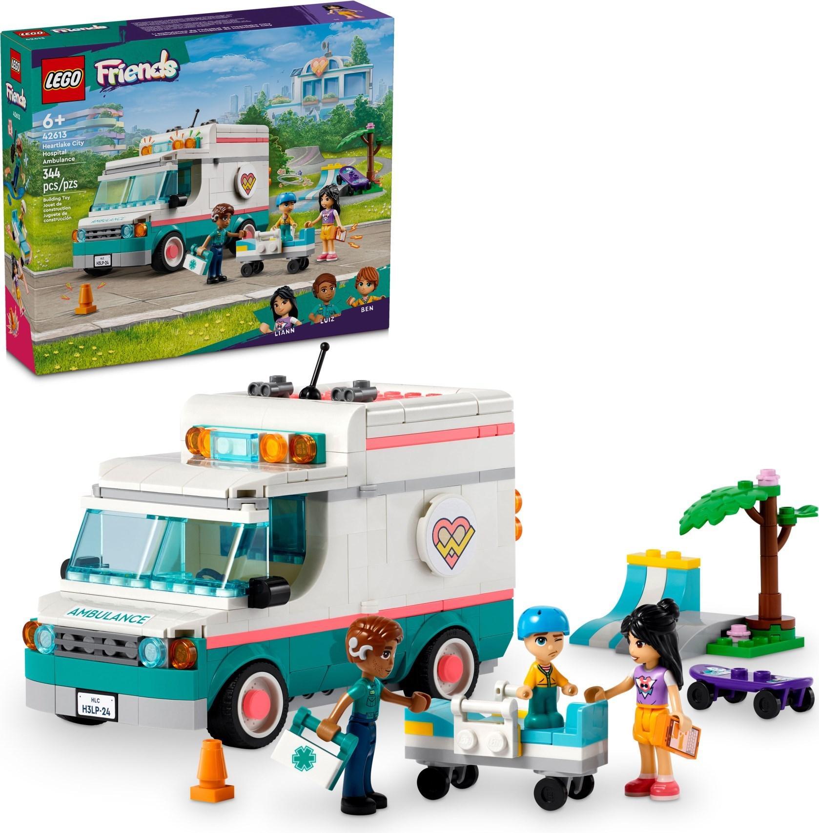 D10-42613 DAMAGED Heartlake City Hospital Ambulance