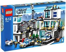 U-7744 Used Lego City Police Headquarters Set