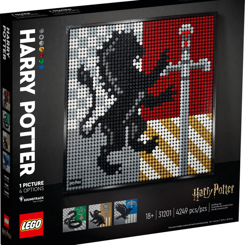 D20-31201 DAMAGED Harry Potter Hogwarts Crests