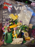 D20-40606 Damaged Lego VIP Spring Fun VIP Add-On Pack Polybag