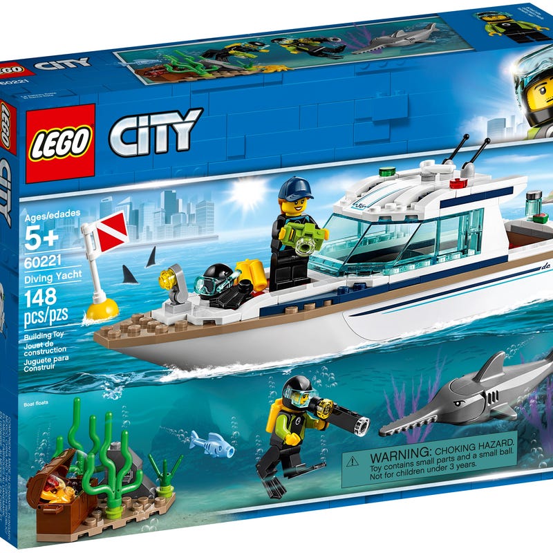 D10-60221 DAMAGED City Diving Yacht
