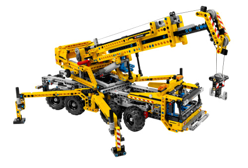 D10-8053 Damaged Technic Mobile Crane