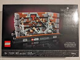 U-7596 Trash Compactor Escape