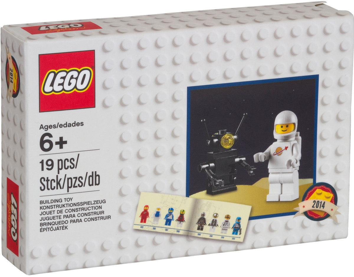 5002812 Classic Spaceman Minifigure