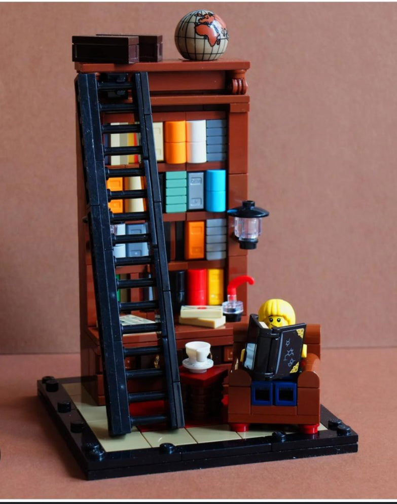 D10-40698 Damaged-light Lego ideas Books Are My Passion